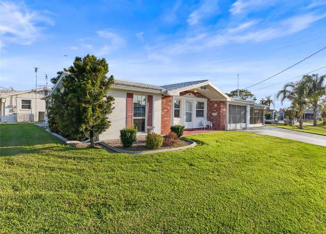 Property at 6536 Beach Blvd, Hudson, FL 34667, 2 beds, 2 baths