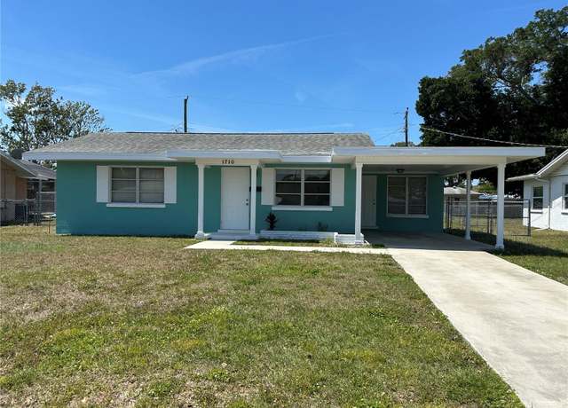 Property at 1710 32nd St W, Bradenton, FL 34205, 2 beds, 1 bath