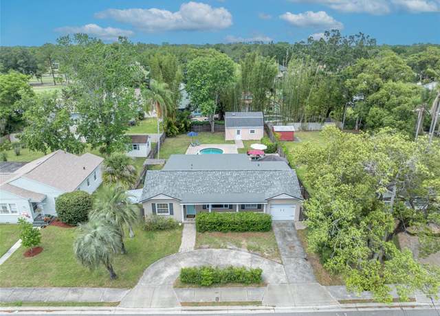 Property at 303 W Par St, Orlando, FL 32804, 4 beds, 3 baths