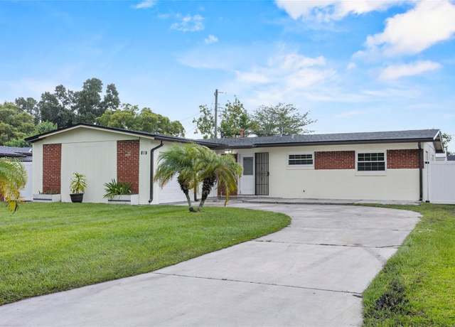 Property at 819 Royal Oak Dr, Orlando, FL 32809, 3 beds, 2 baths