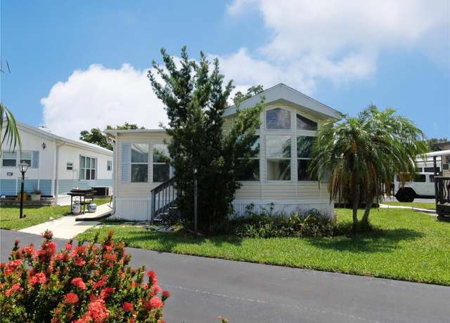 Property at 2215 73rd St E #117, Palmetto, FL 34221, 1 bed, 1.5 baths