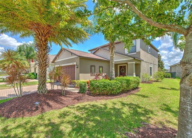 Property at 10081 Sage Creek Dr, Sun City Center, FL 33573, 3 beds, 2.5 baths