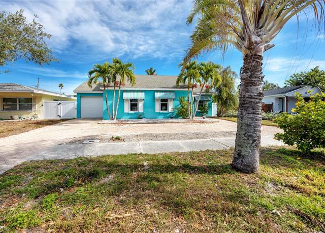 Property at 815 Lantana Ave, Clearwater Beach, FL 33767, 3 beds, 1 bath