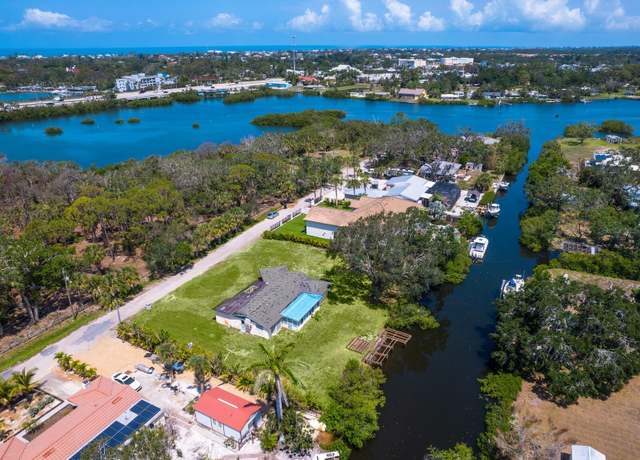 Property at 606 Bittner Blvd, Nokomis, FL 34275