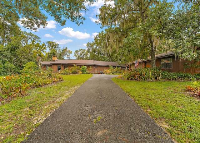 Property at 6616 Tuscawilla Dr, Leesburg, FL 34748, 3 beds, 2 baths