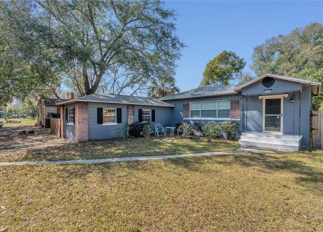 Property at 2106 Cordova Dr, Sanford, FL 32771, 2 beds, 1 bath