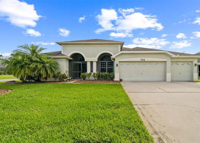 Property at 742 Seneca Trl, St Cloud, FL 34772, 4 beds, 3 baths