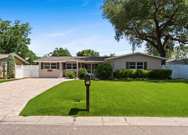 Property at 4607 W Clifford St, Tampa, FL 33611, 3 beds, 2 baths