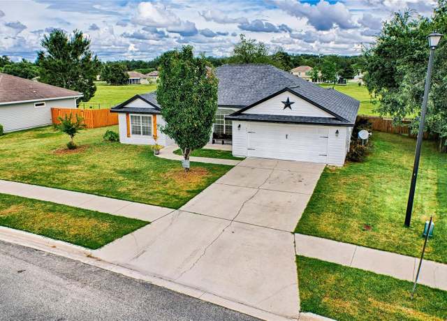 Property at 851 NW 231st Way, Newberry, FL 32669, 4 beds, 2 baths