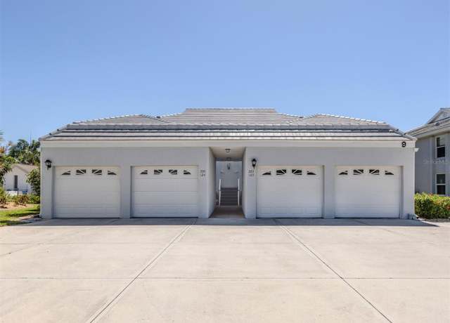 Property at 1041 Capri Isles Blvd #224, Venice, FL 34292, 3 beds, 2 baths