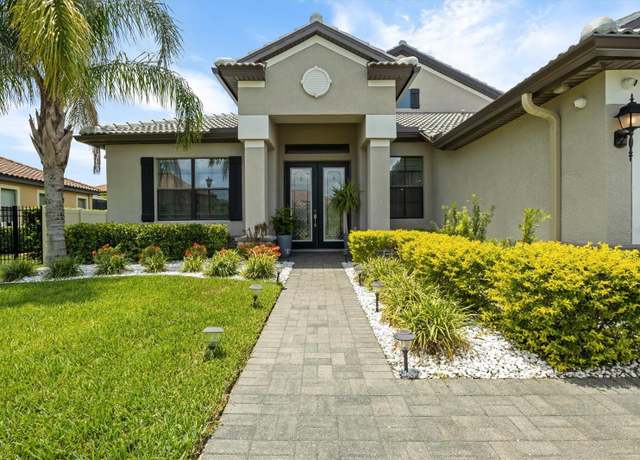 Property at 1844 Via Lago Dr, Lakeland, FL 33810, 5 beds, 4 baths