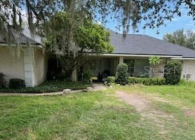Property at 7077 SE 135th St, Summerfield, FL 34491, 3 beds, 2 baths