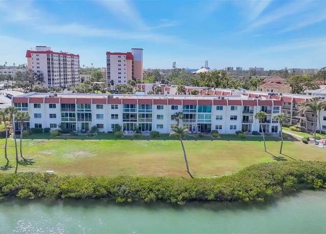 Property at 250 Santa Maria St #215, Venice, FL 34285, 2 beds, 2 baths