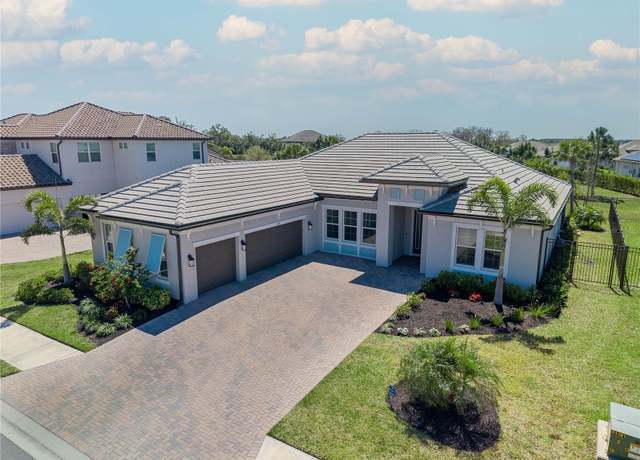 Property at 6172 Lungo Lago Dr, Sarasota, FL 34241, 3 beds, 2 baths