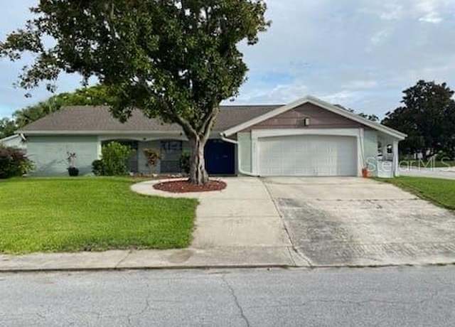 Property at 12215 Cobble Stone Dr, Hudson, FL 34667, 2 beds, 2 baths