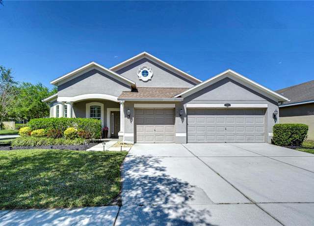 Property at 10868 Breaking Rocks Dr, Tampa, FL 33647, 5 beds, 3 baths