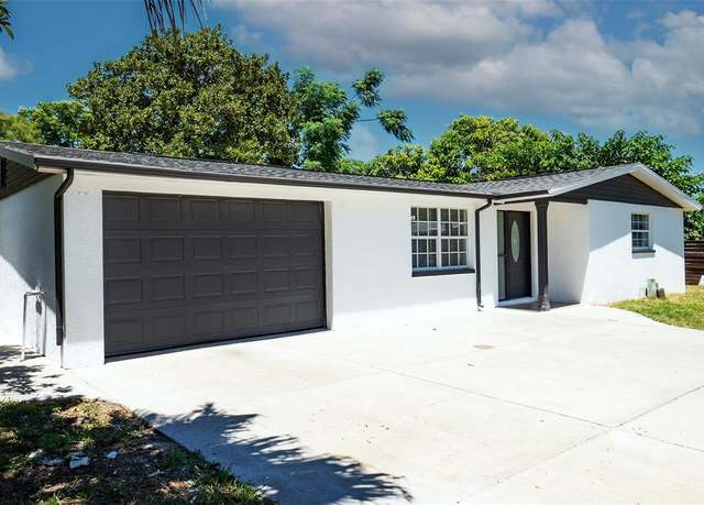 Property at 12705 Capitol Dr, Hudson, FL 34667, 3 beds, 2 baths
