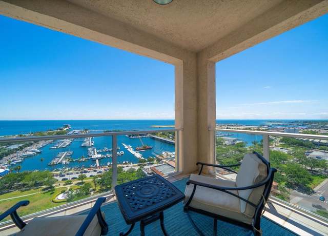 Property at 100 Beach Dr NE #1900, St Petersburg, FL 33701, 4 beds, 5.5 baths