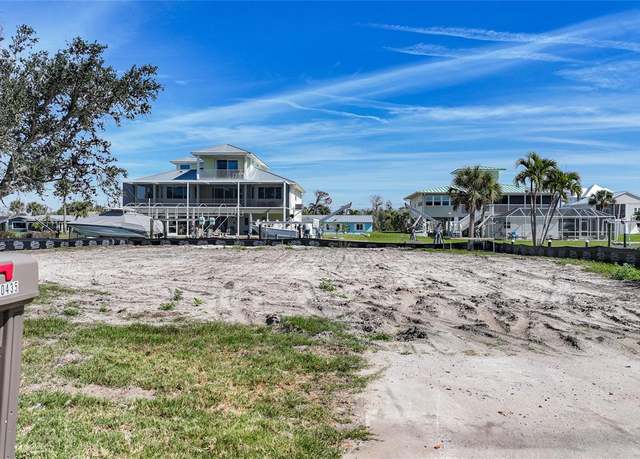 Property at 10435 Marion St, Englewood, FL 34224