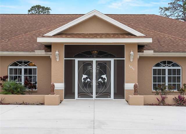 Property at 1611 Thomas St, Englewood, FL 34223, 3 beds, 2 baths