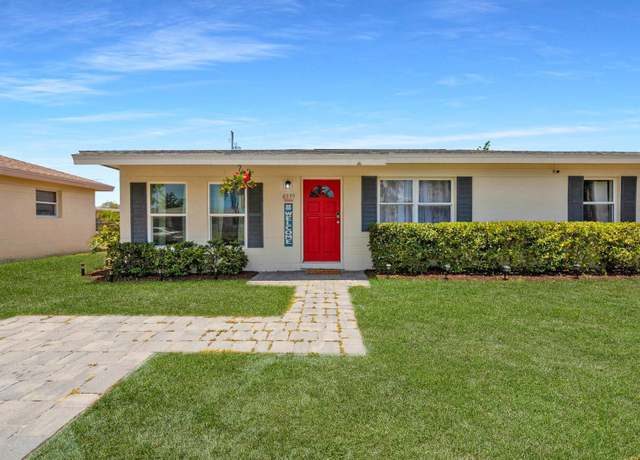 Property at 8339 75th Ave, Seminole, FL 33777, 3 beds, 2 baths