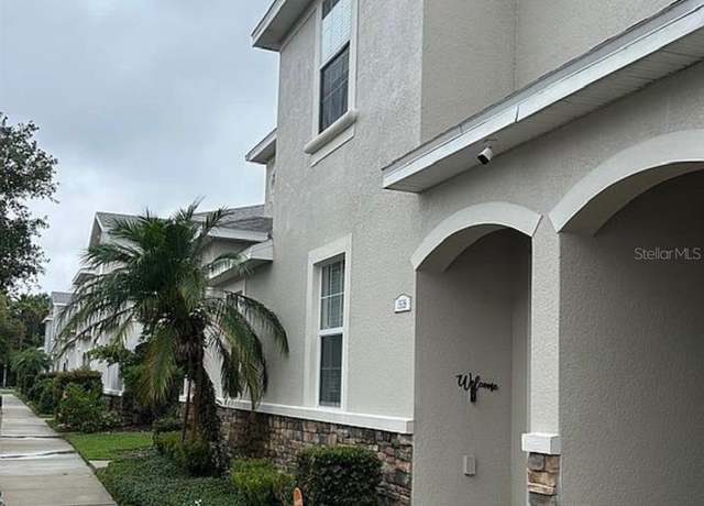 Property at 1939 Greenwood Valley Dr, Plant City, FL 33563, 3 beds, 2.5 baths