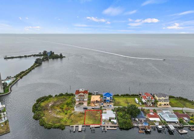 Property at 6200 Lonnie Lee Ln, Hudson, FL 34667