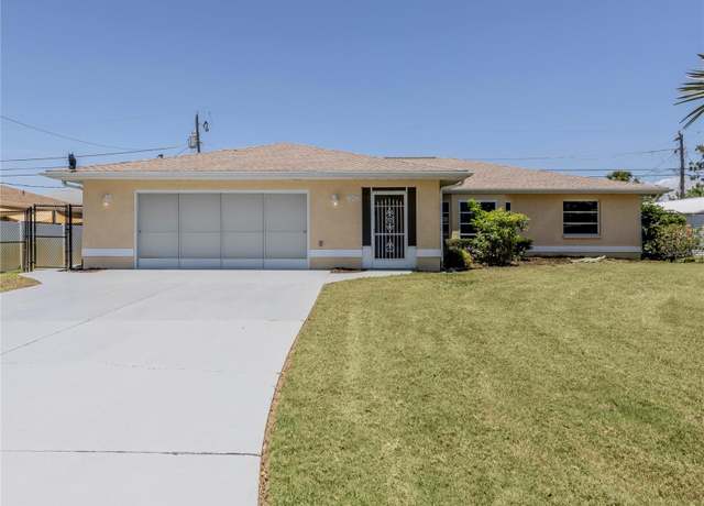 Property at 976 Euclid Rd, Venice, FL 34293, 2 beds, 2 baths