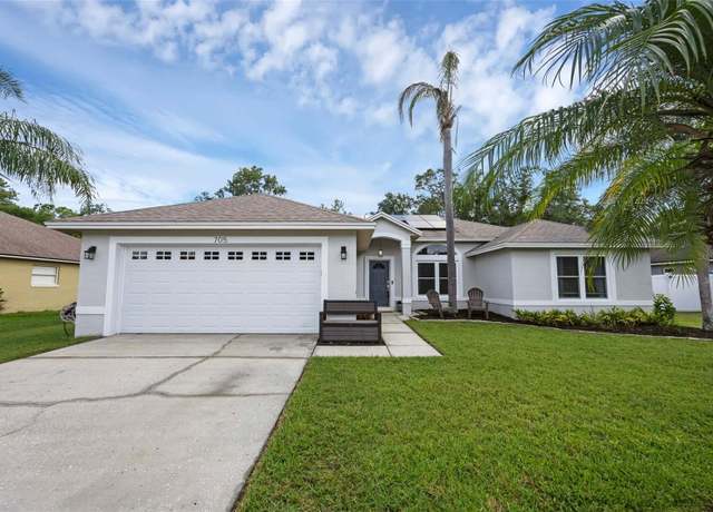 Property at 705 Sunburst Cove Ln, Winter Garden, FL 34787, 4 beds, 2 baths