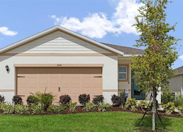 Property at 187 Amberwood Way, Umatilla, FL 32784, 4 beds, 2 baths