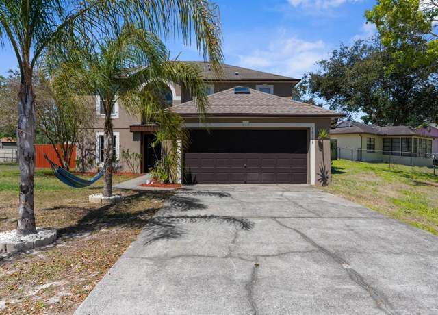 Property at 10399 Elgin Blvd, Spring Hill, FL 34608, 4 beds, 3 baths