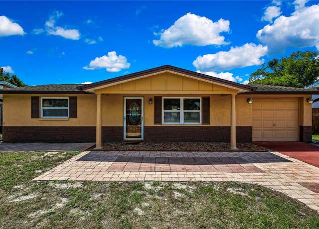 Property at 7726 Gulf Highlands Dr, Port Richey, FL 34668, 2 beds, 1 bath