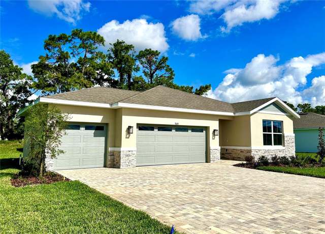 Property at 9109 Players Dr, Weeki Wachee, FL 34613, 4 beds, 3 baths