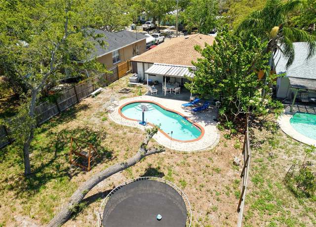 Property at 3139 W Varn Ave, Tampa, FL 33611, 3 beds, 2 baths