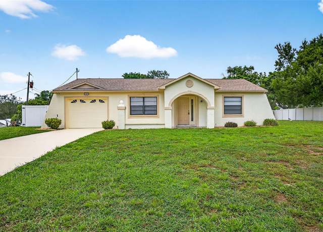 Property at 11077 Lightwood St, Spring Hill, FL 34608, 2 beds, 2 baths