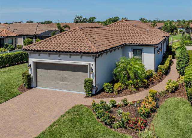 Property at 5853 Semolino St, Nokomis, FL 34275, 2 beds, 2 baths