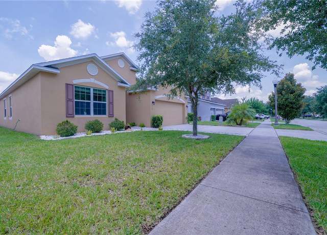 Property at 647 Washington Way, Haines City, FL 33844, 4 beds, 2 baths