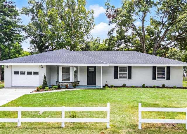 Property at 245 N Ricklynn Ave, Lake Alfred, FL 33850, 3 beds, 2 baths