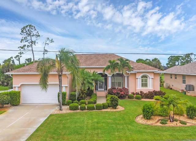 Property at 4 Pine Valley Pl, Rotonda West, FL 33947, 4 beds, 4 baths
