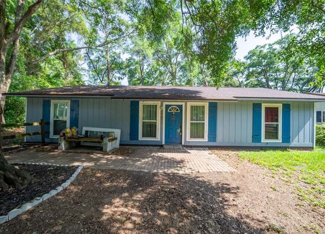 Property at 5737 NW 65th Pl, Ocala, FL 34482, 3 beds, 2 baths