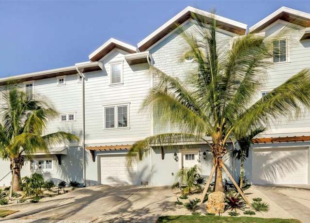 Property at 2516 Avenue A, Bradenton Beach, FL 34217, 8 beds, 8.5 baths