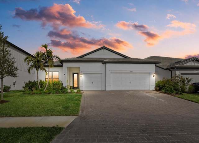 Property at 16439 Slate Pl, Bradenton, FL 34211, 3 beds, 2.5 baths