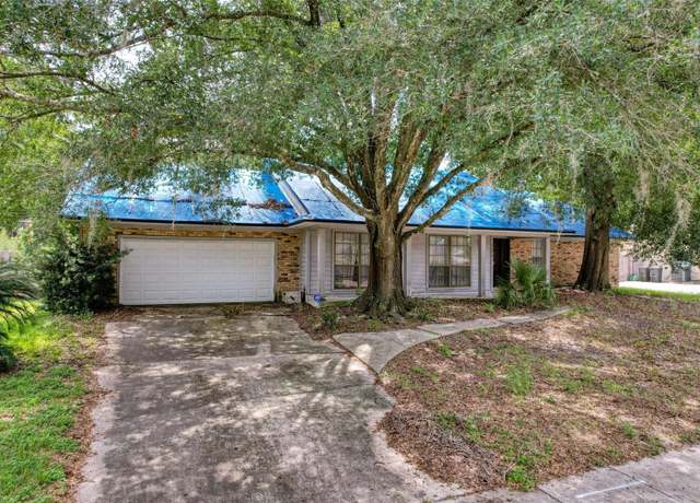 Property at 1498 Grace Lake Cir, Longwood, FL 32750, 4 beds, 2 baths