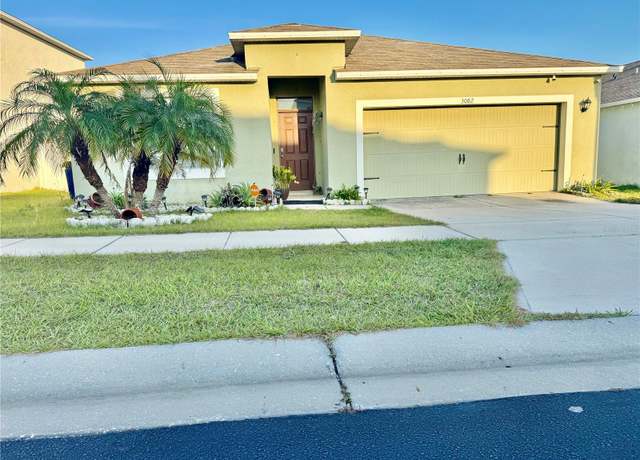 Property at 3082 Royal Tern Dr, Winter Haven, FL 33881, 4 beds, 2 baths