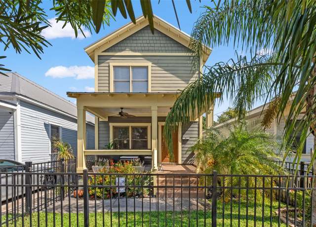Property at 1816 E 15th Ave, Tampa, FL 33605, 3 beds, 2.5 baths