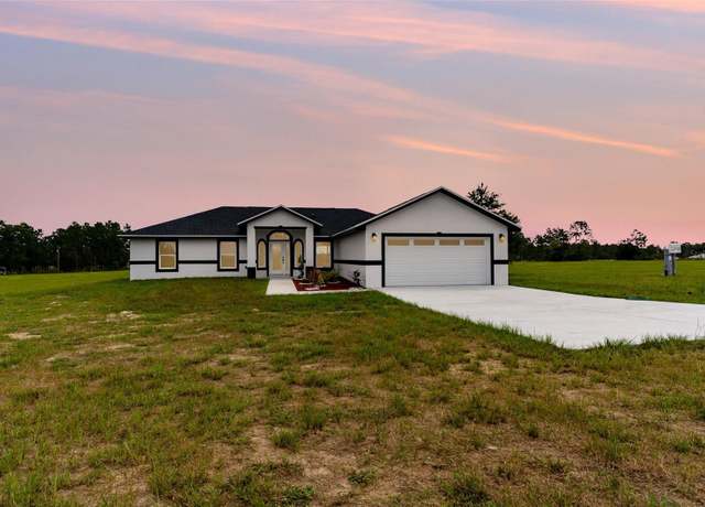 Property at 14461 SE 80th St, Morriston, FL 32668, 3 beds, 2 baths