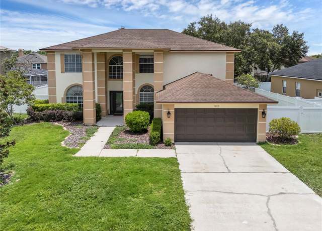 Property at 1109 Needlewood Loop, Oviedo, FL 32765, 6 beds, 3 baths