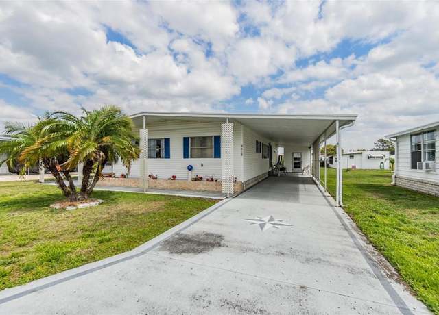 Property at 4618 Newcomb Ave, Zephyrhills, FL 33541, 3 beds, 2 baths