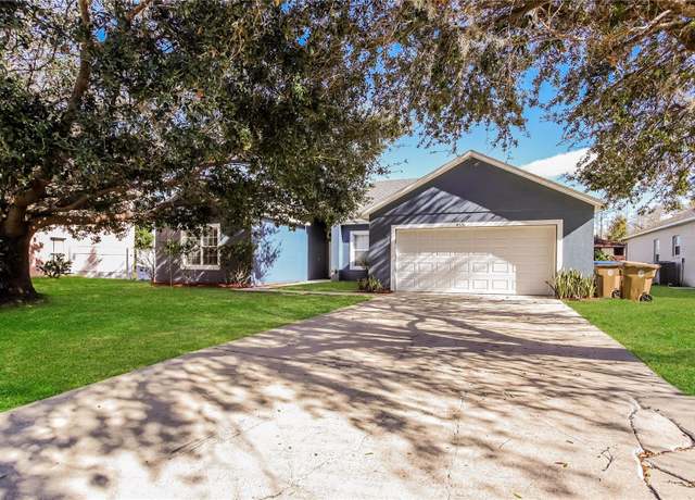 Property at 4526 Ficus Tree Rd, Kissimmee, FL 34758, 3 beds, 3 baths
