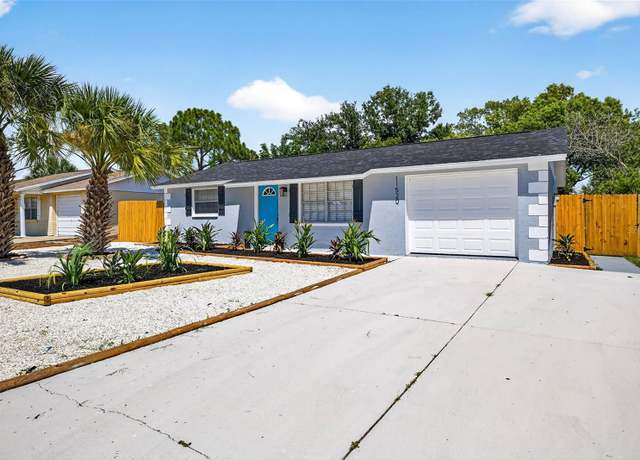 Property at 11520 Meadow Dr, Port Richey, FL 34668, 2 beds, 1 bath